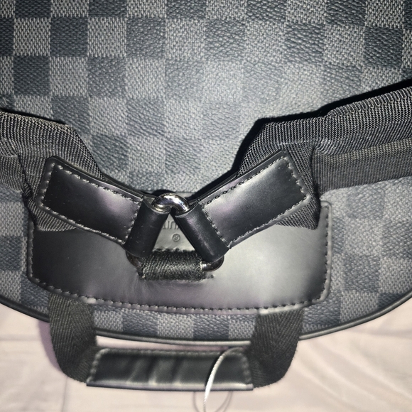 Louis Vuitton Damier Graphite Josh Backpack - Picture 5 of 16